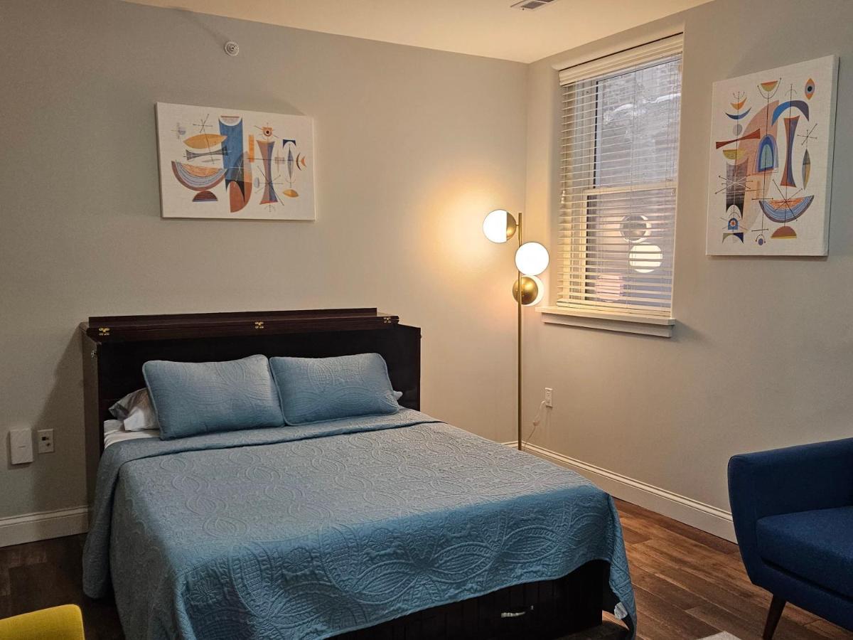 Cozy Studio At The Historic Inman Champaign Kültér fotó